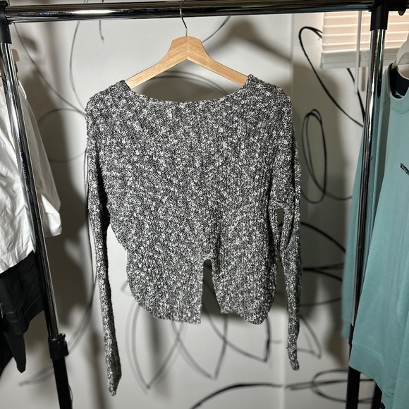 Express Black and White Cropped Sweater, Hi-Lo, Women's XS - Picture 3 of 5